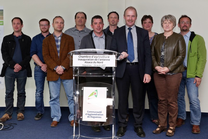 Inaug antenne Haguenau - 10 - Techniciens et Pdt.j