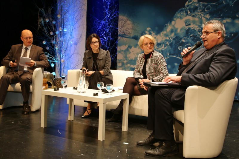 AG SDEA - Table ronde.jpg