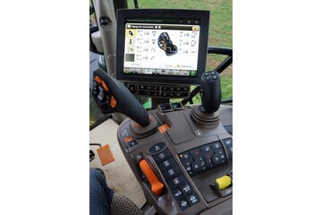 Démo Haag - 07 - John Deere 6250.jpg